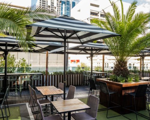 SHOTBYTHOM-2021-1430796-1030x555